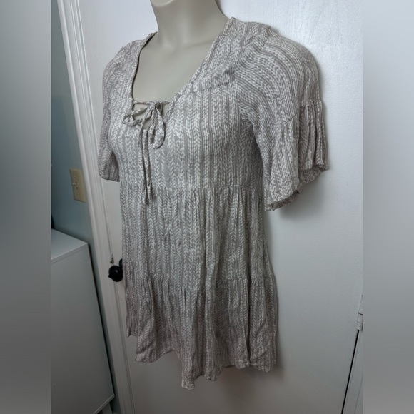 Gray White Tiered Ribbed Knit Babydoll Tunic Top with flutter sleeves #1509 - Picture 5 of 10